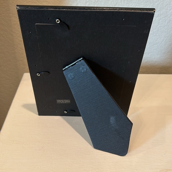 Picture frame - Picture 2 of 6